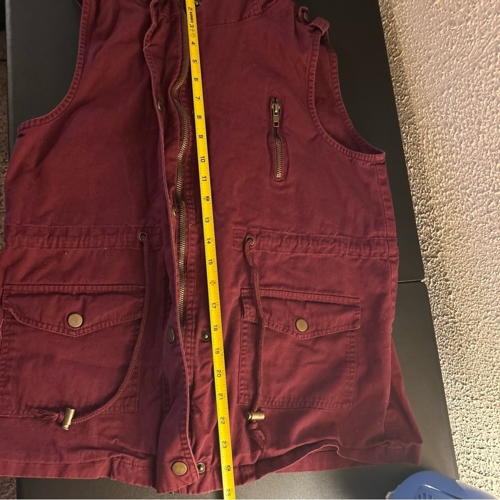 100% Cotton Women’s Burgundy Sleeveless Hooded Vest with Pockets Size M - Picture 2 of 10